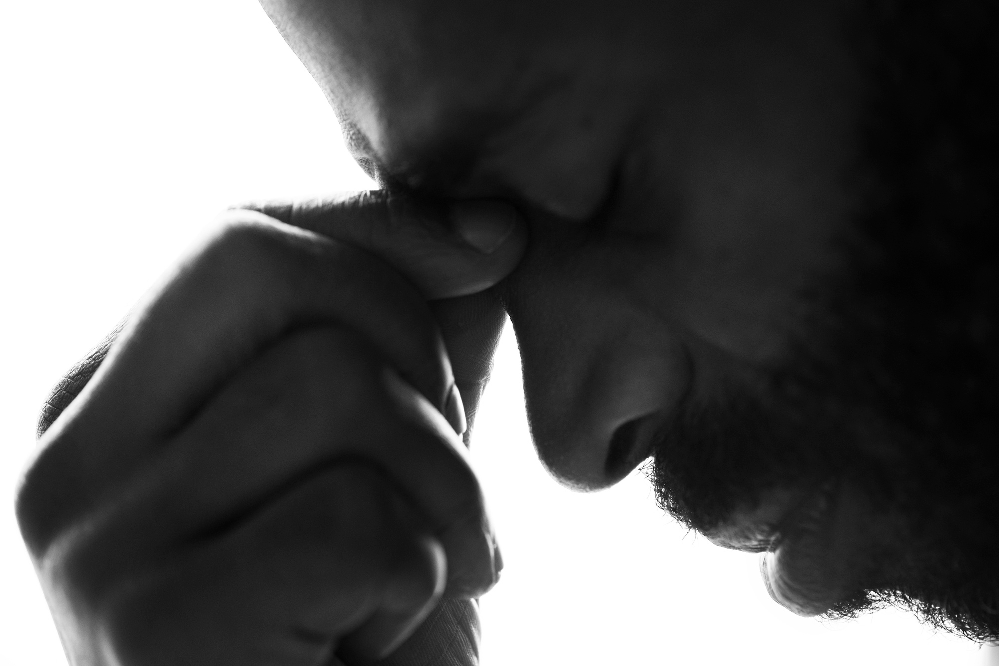 portrait-stressed-black-man